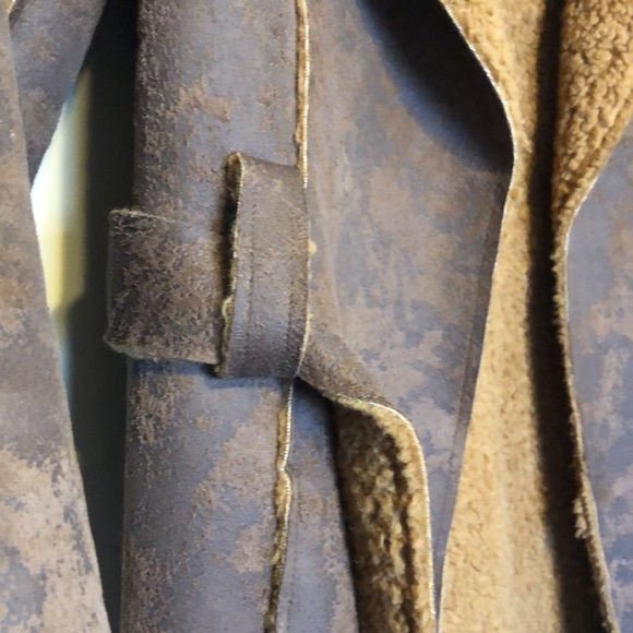 Winter coat - Picture 7 of 8